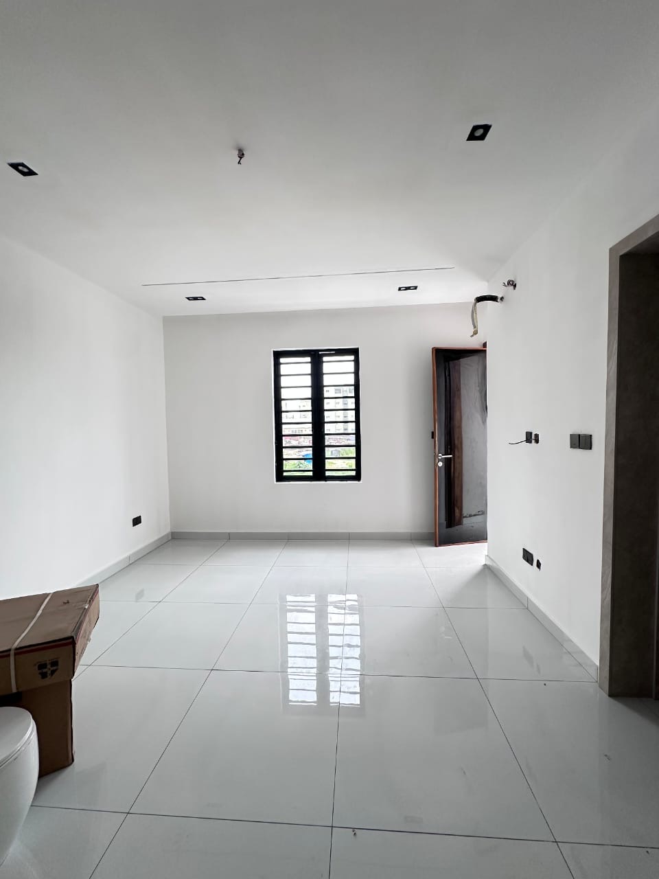 1,2 and 3  Bedroom apartment for sale — photo 5 of 11